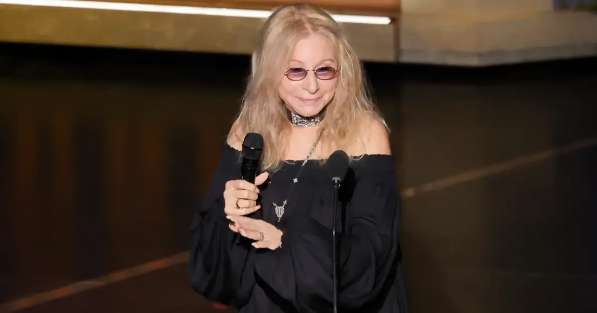 Barbra Streisand critica gestão de Trump no Kennedy Center