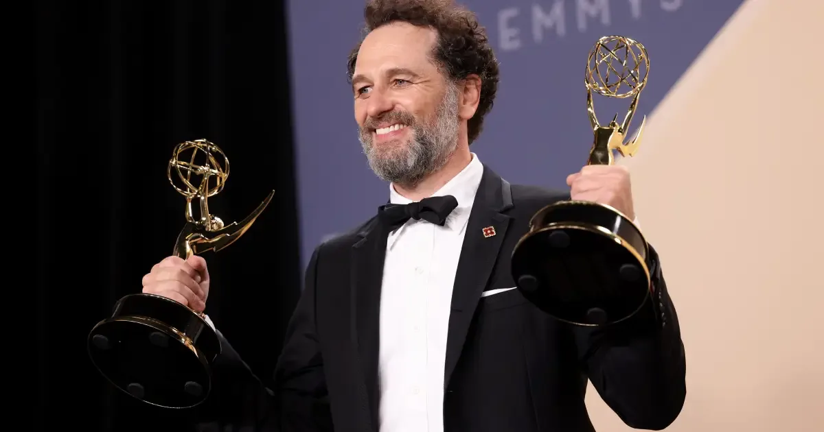 Matthew Rhys reúne papéis premiados em cinco filmes e séries