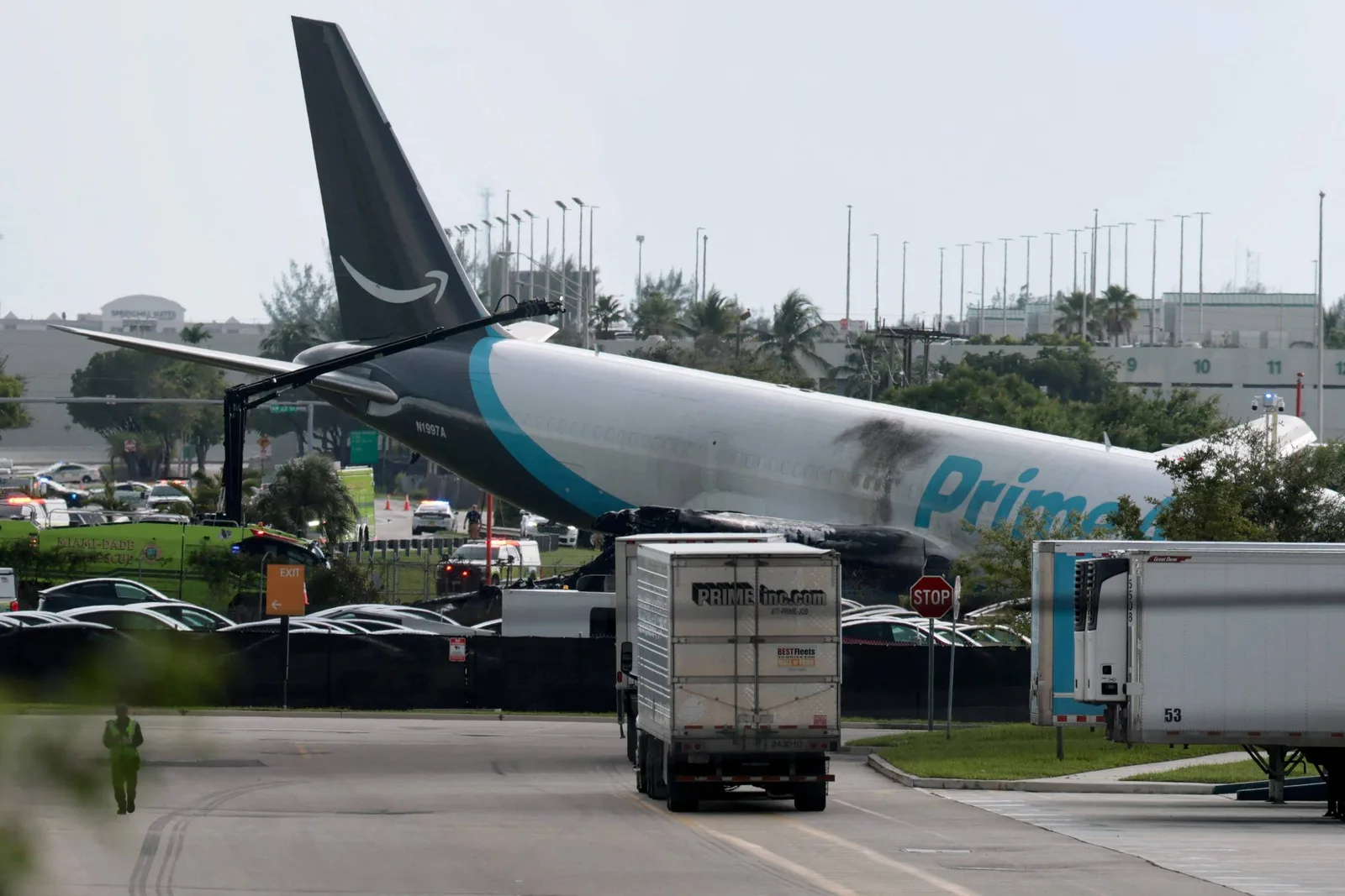 Queda de avião de carga em Miami deixa cinco mortos e três feridos críticos