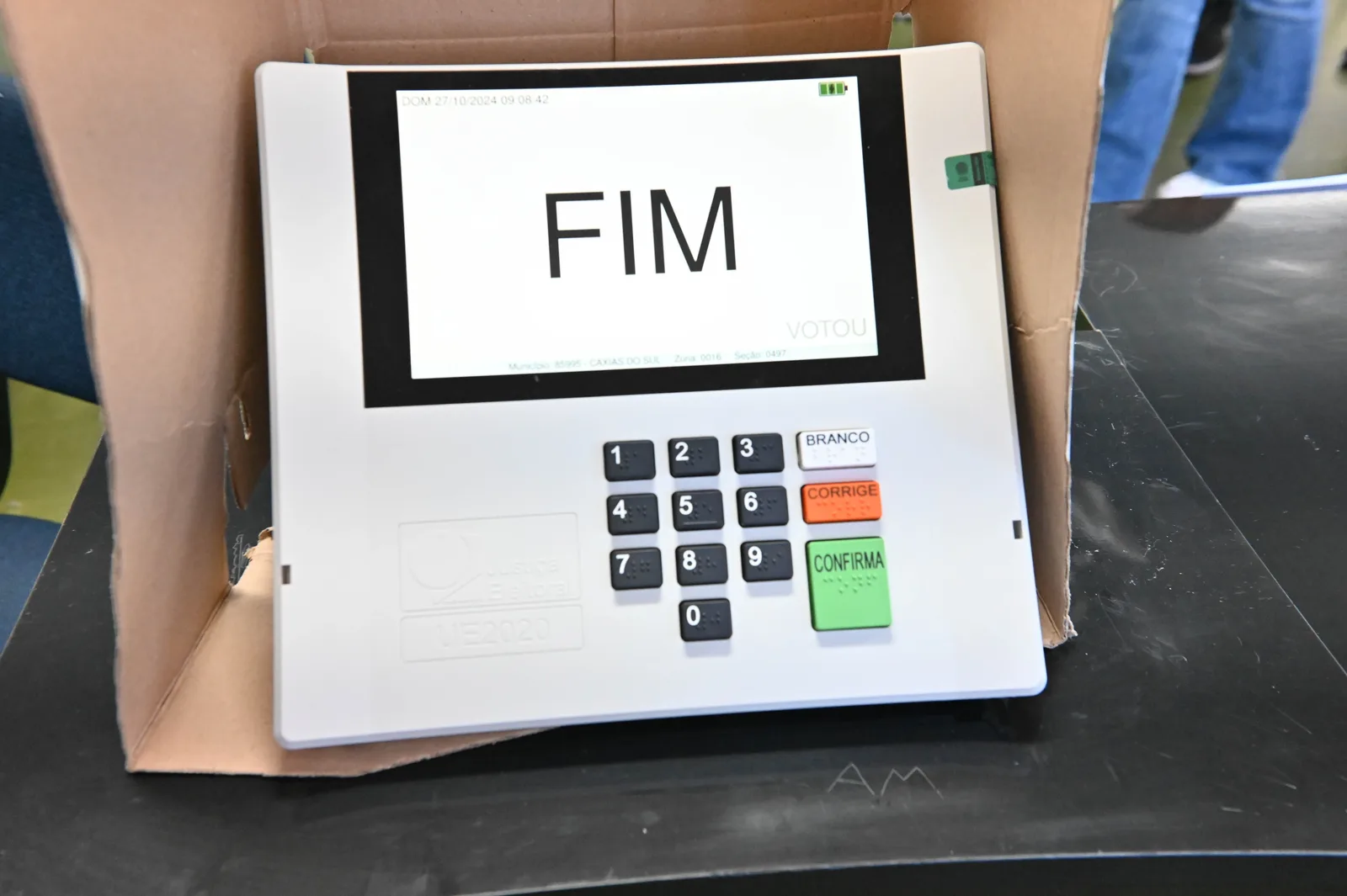 TRE-PI começa a preparar mídias das urnas para as eleições de 2026