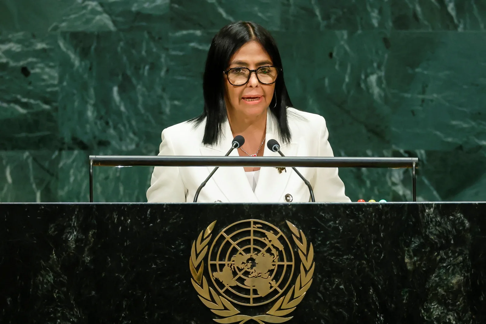 Rodríguez busca reaproximação com Washington e defende autonomia da Venezuela