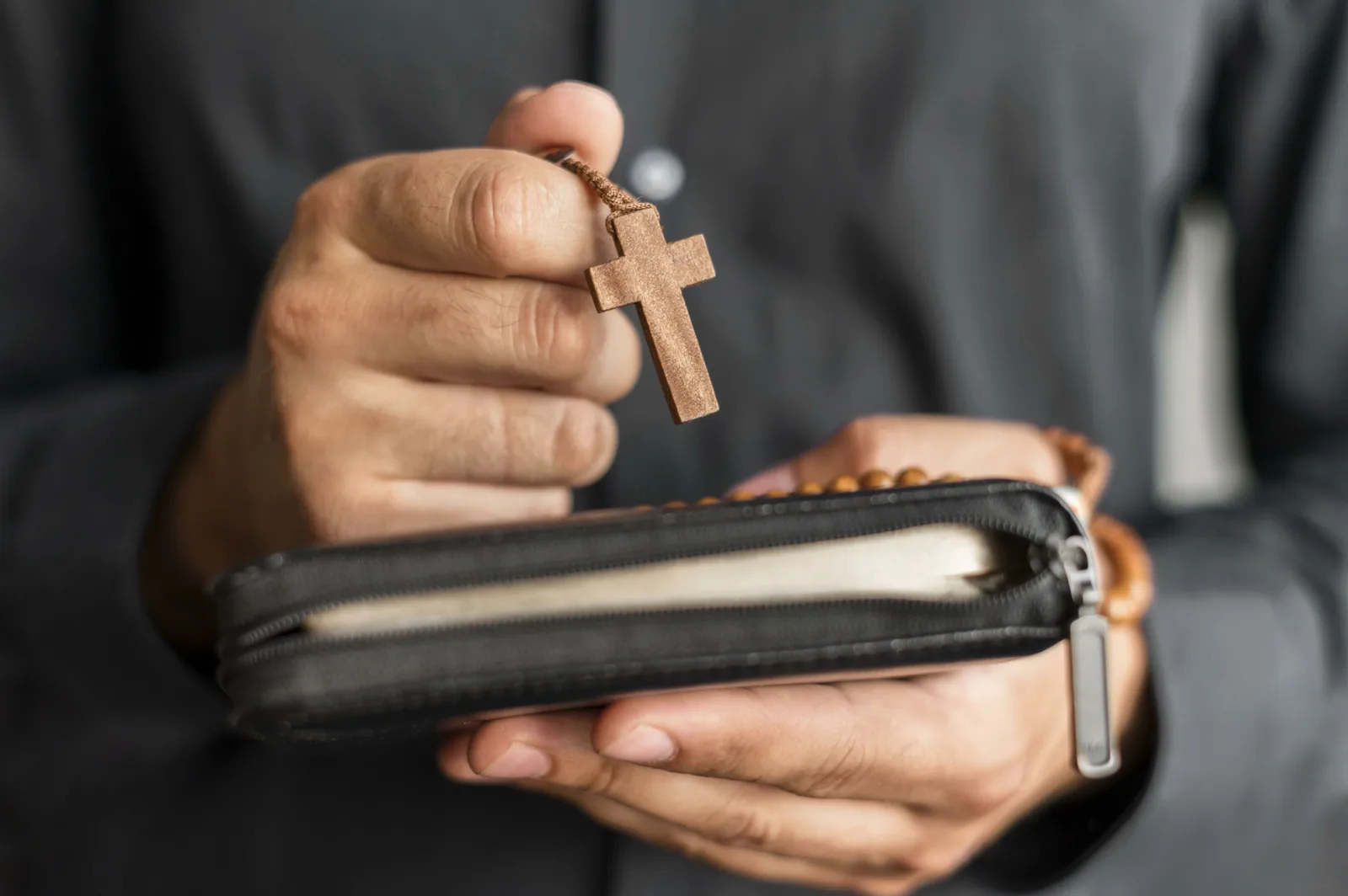 Laicidade é testada por avanço de discursos religiosos na política