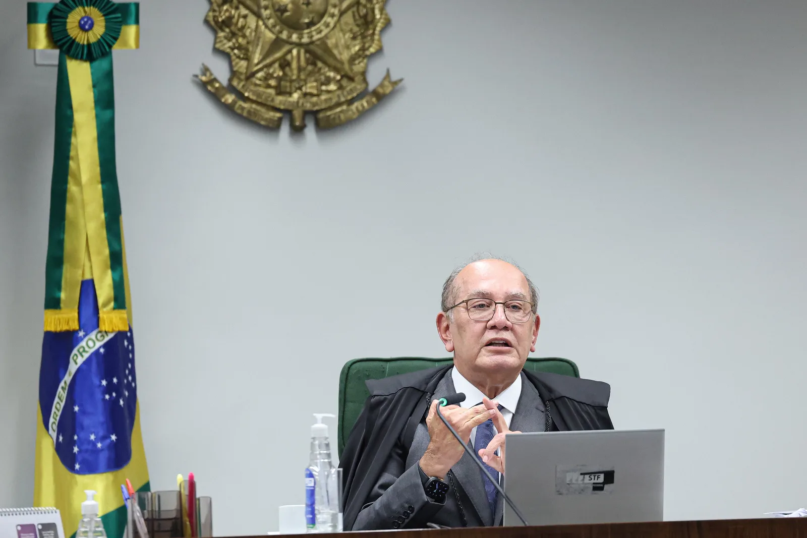 Gilmar pede mapeamento de magistrados antes de análise sobre Moraes no caso Master