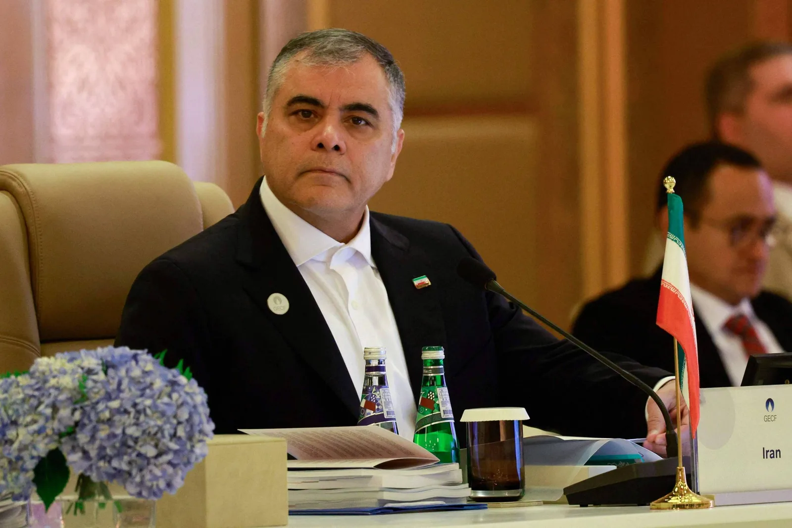 Ministro do Petróleo do Irã deixa cargo e tem substituto interino