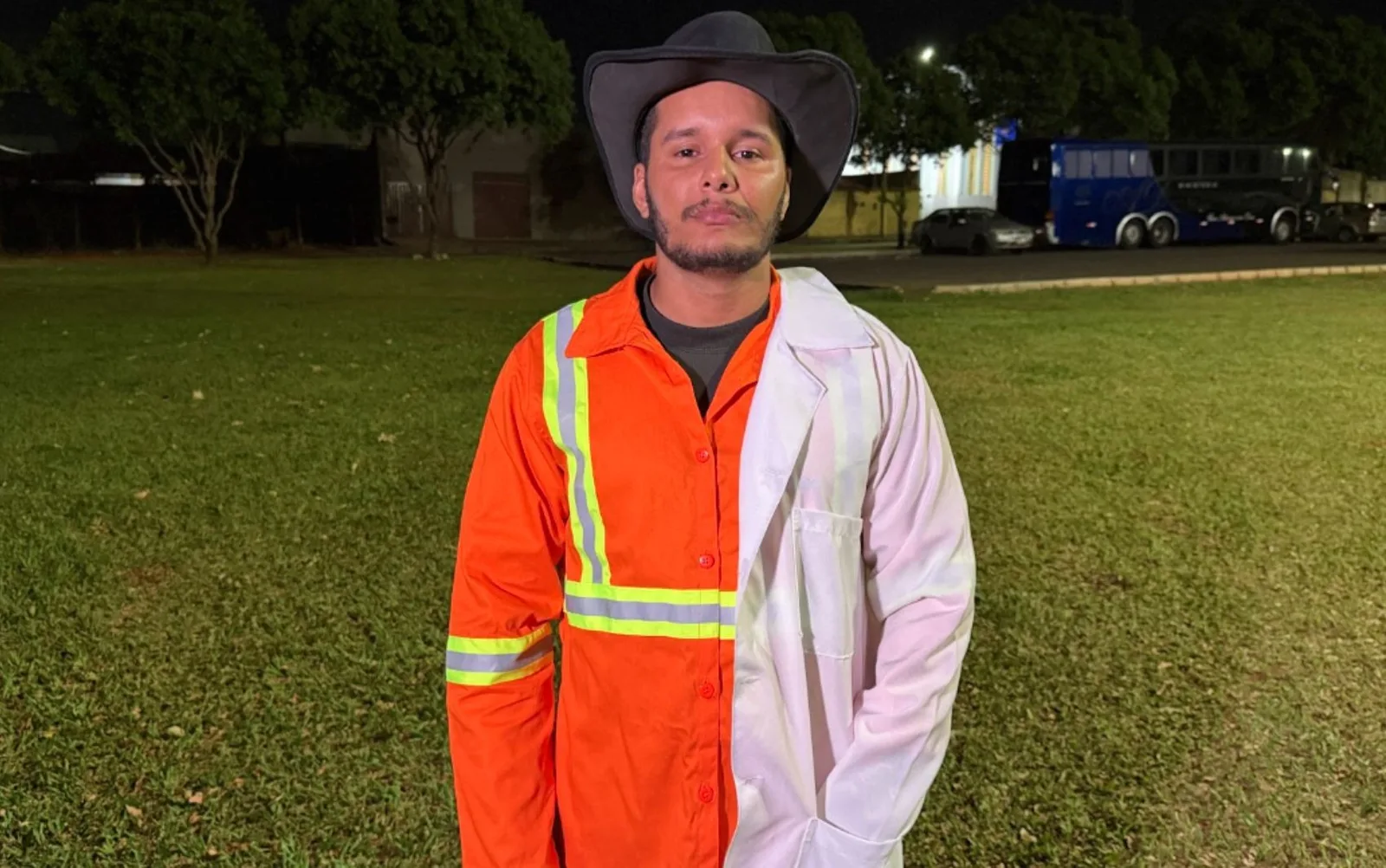 Gari de Goiânia conclui enfermagem após conciliar trabalho, entregas e estudos
