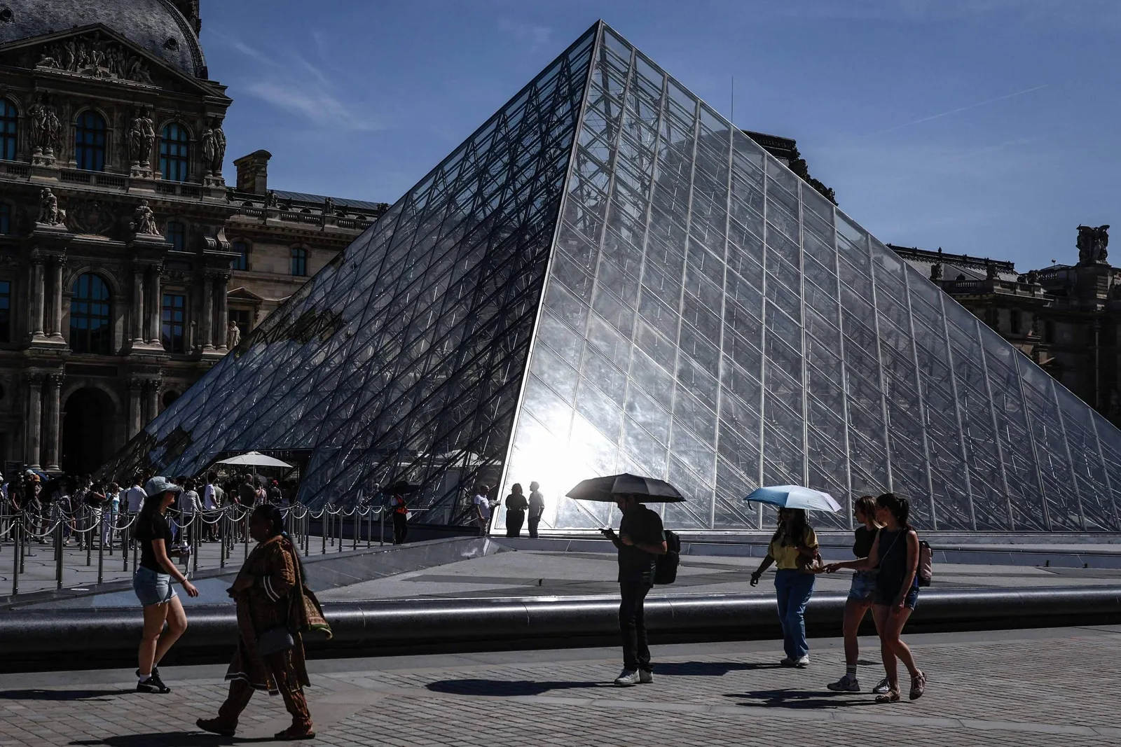 Furtos em museus ampliam pressão sobre a proteção do patrimônio francês