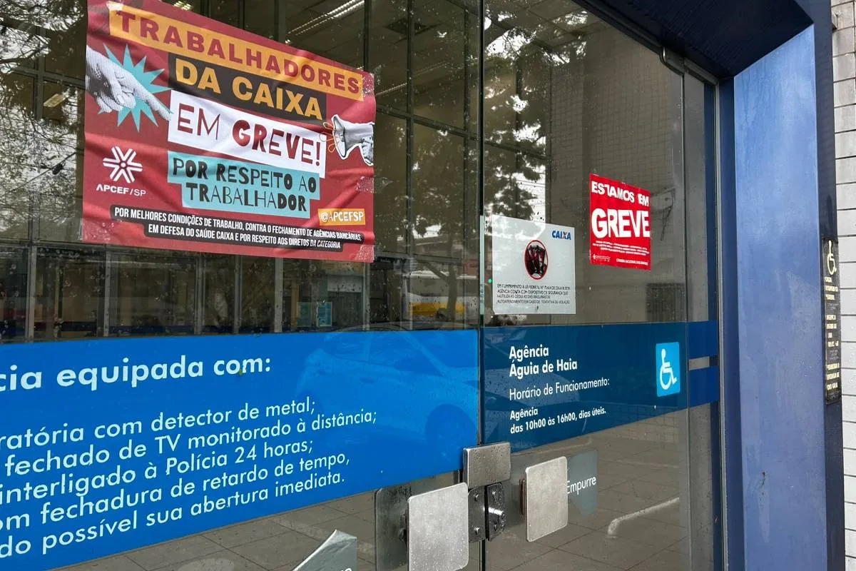 Caixa oferece prêmio e mudanças no Saúde Caixa para encerrar greve