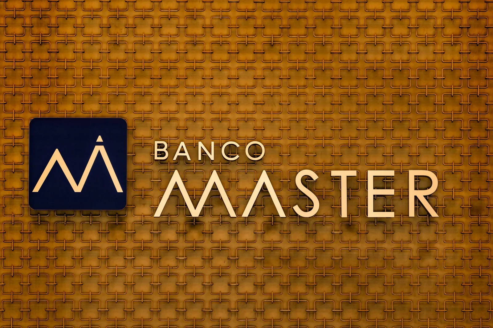 Credores da holding ligada ao Banco Master apontam dívidas de US$ 1,064 bilhão