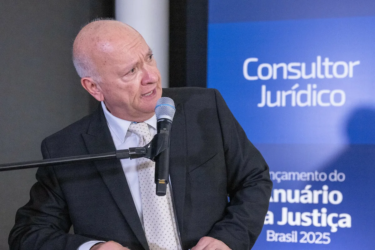 Morte de Márcio Chaer mobiliza tribunais e entidades do Direito