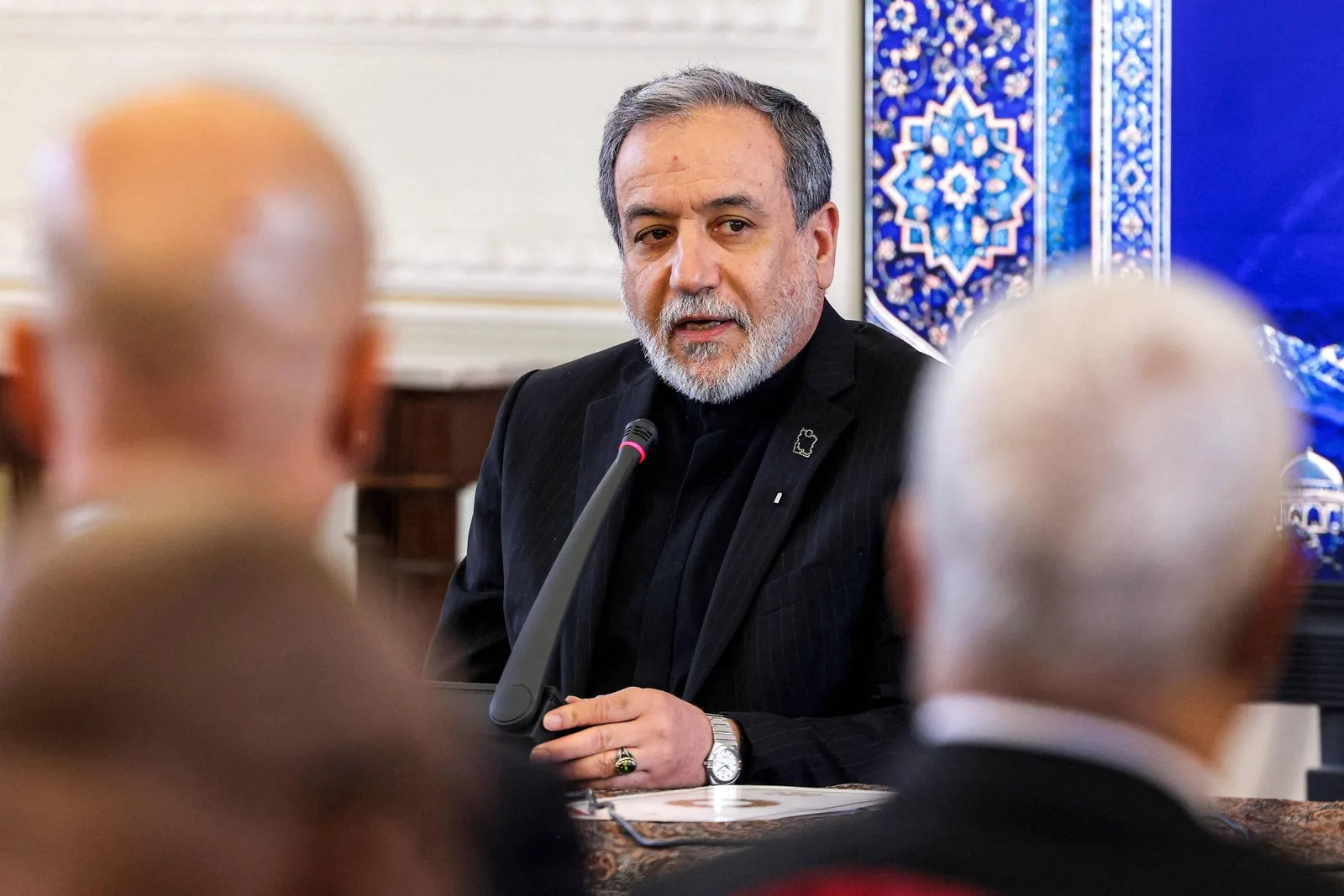 Irã exige cumprimento de sete condições para liberar o estreito de Hormuz