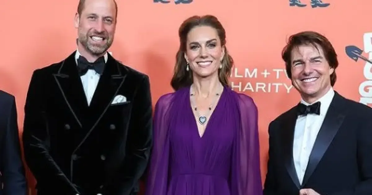 Tom Cruise auxilia Kate Middleton em evento de filme em Londres