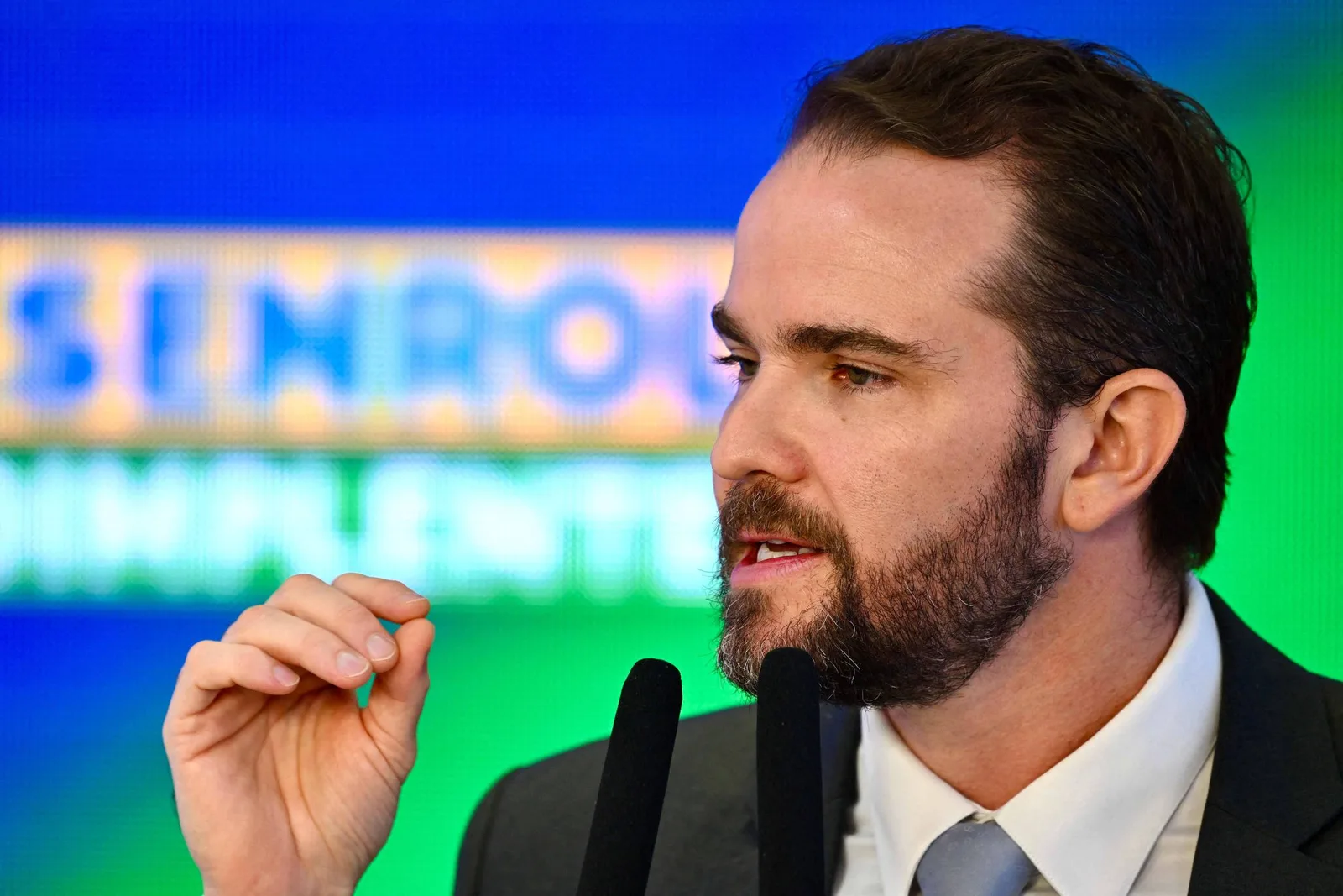 Durigan admite discutir mudanças na Previdência em eventual novo mandato