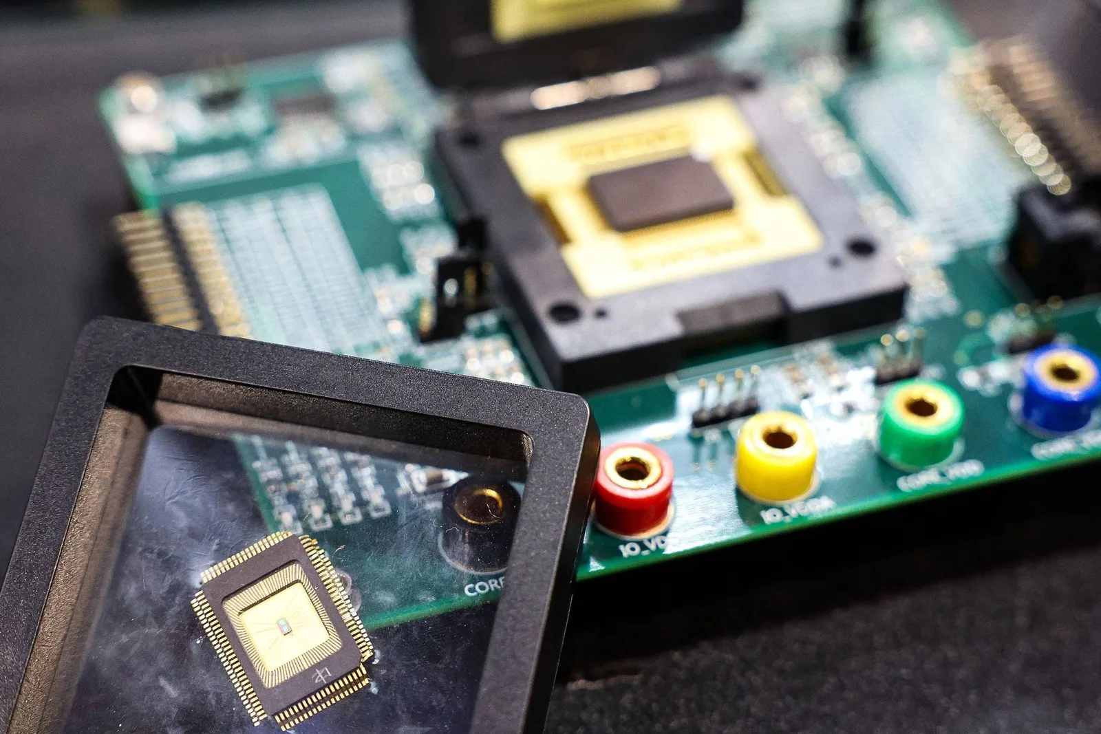 TSMC registra receita trimestral recorde impulsionada por demanda de IA