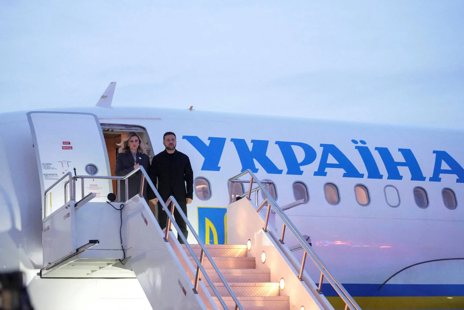 Moldova fecha espaço aéreo após drone cruzar rota de avião de Zelenski