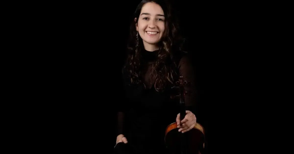 Marina Caputo é efetivada como violinista da Tonkünstler