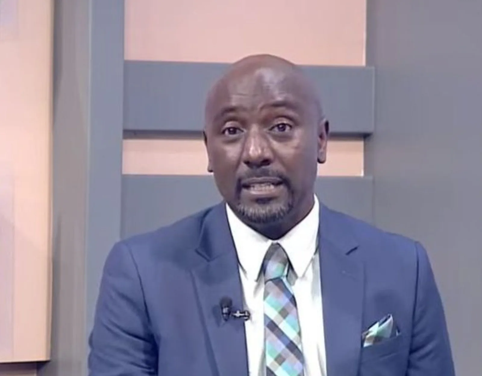 Parente contesta escolha de apresentador para o trono de Tooro, em Uganda