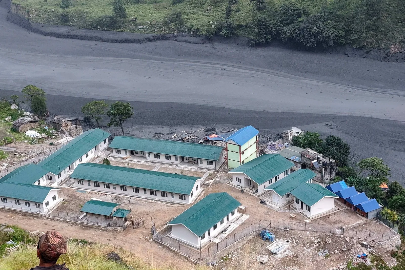 Deslizamento provoca enchentes e deixa cinco desaparecidos no Nepal
