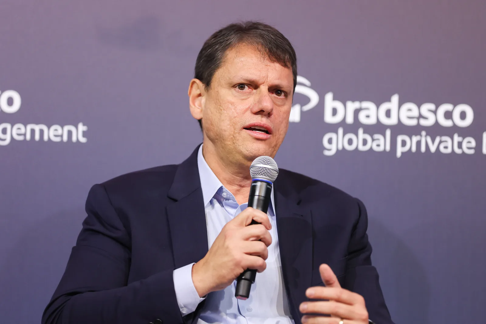 ‘Lindão’: Tarcísio de Freitas usou privatização da Sabesp para se aliar a Leite, investigado por envolvimento com PCC