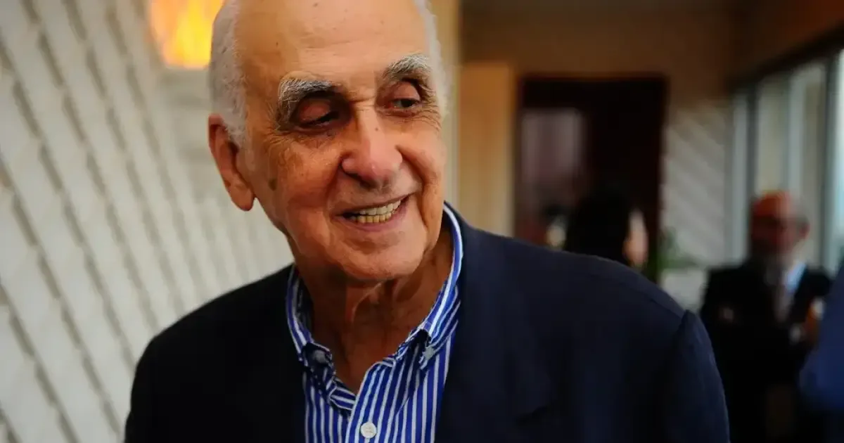 Homenagens destacam generosidade e trajetória de Zuenir Ventura