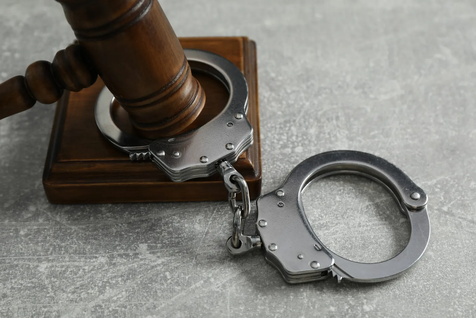 STJ discute como unificar penas de reclusão e detenção na execução criminal