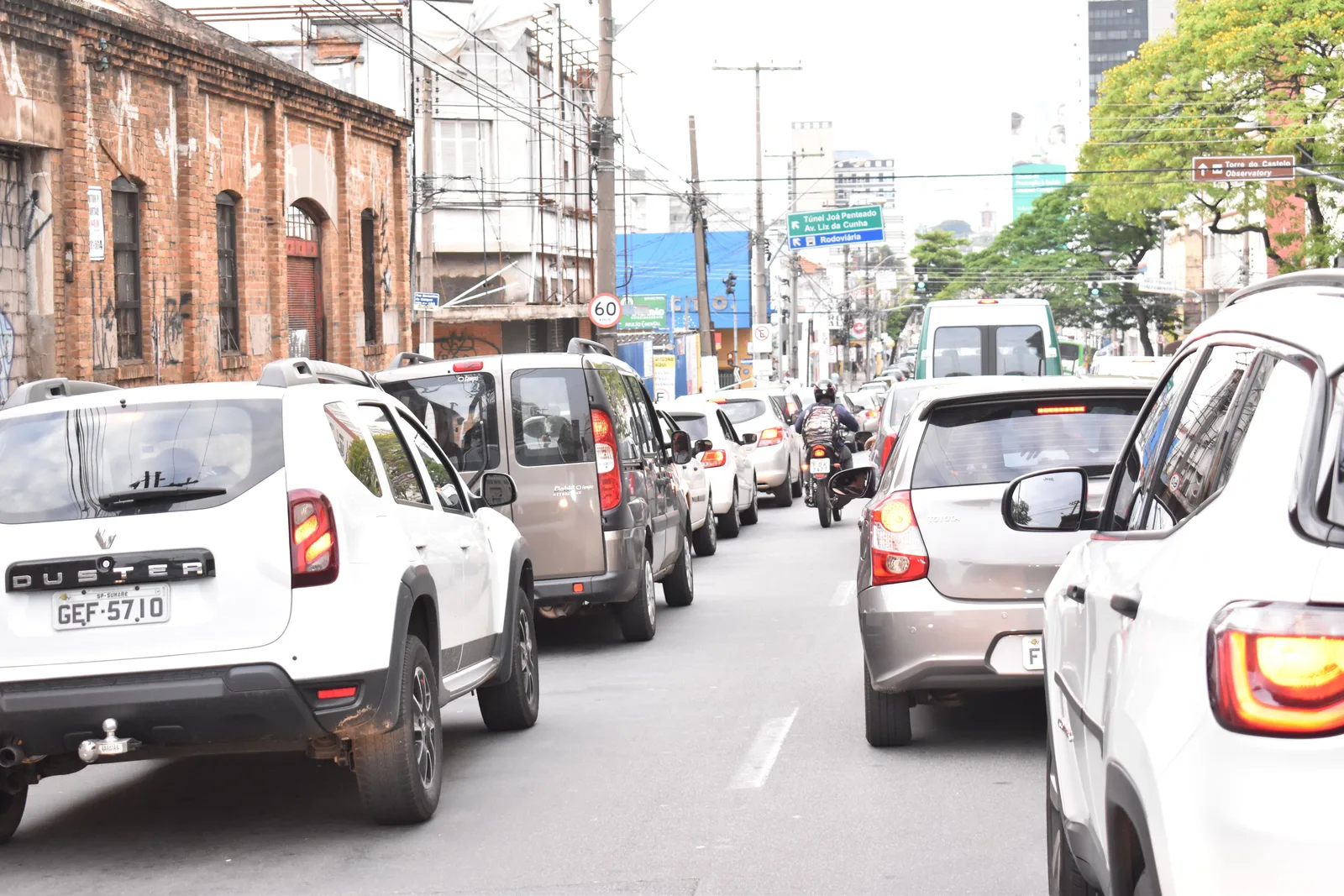 Emplacamentos de carros de passeio concentram vendas de agosto em Campinas
