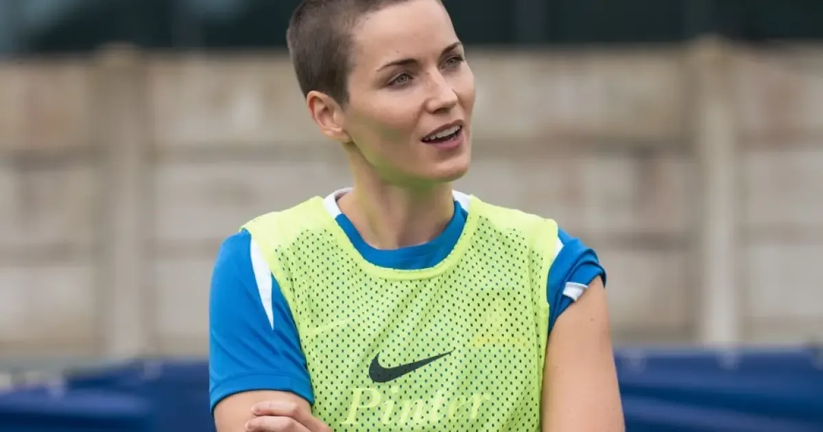 Jude Mack comenta trajetória de Boots e projeto de série da Netflix