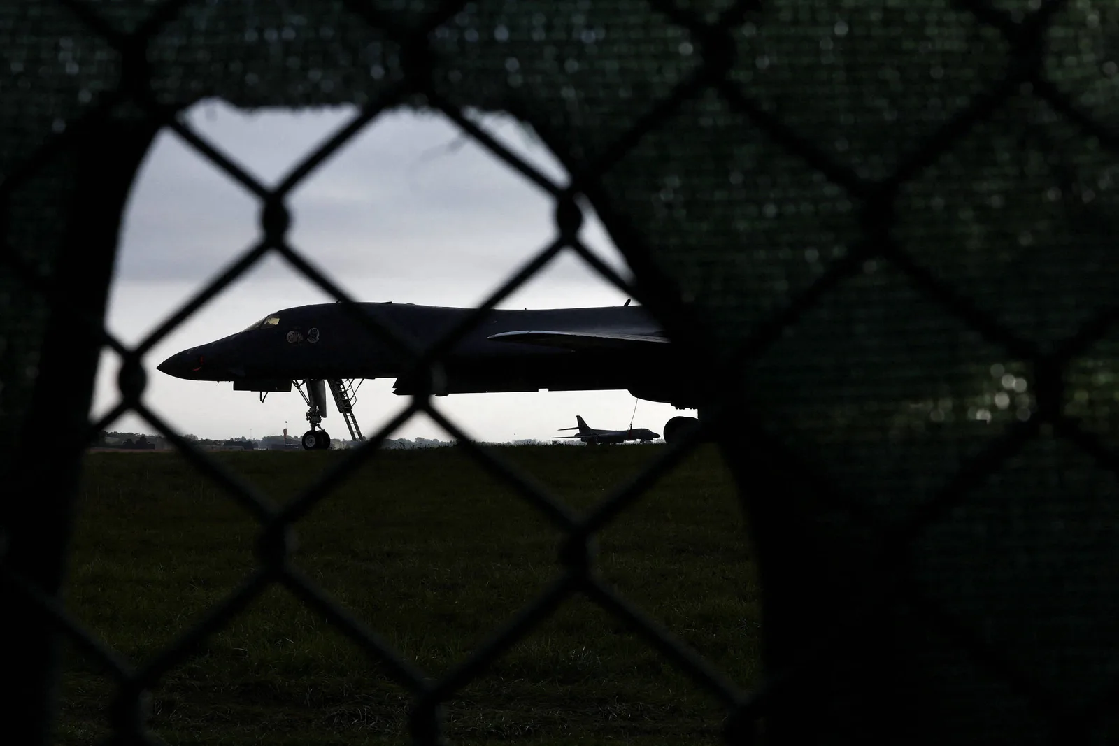Rubio aponta possível ação de agente estrangeiro perto de base dos EUA no Reino Unido