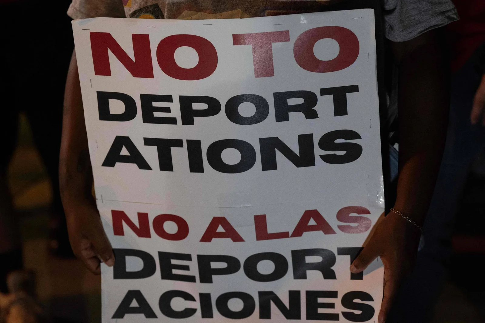 Mais de 25 mil migrantes foram enviados a países terceiros sob política dos EUA