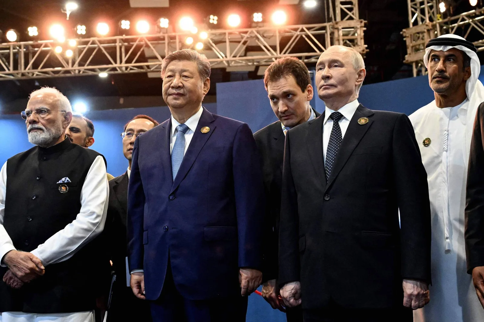 Brics amplia uso de moedas locais e rejeita tarifas unilaterais