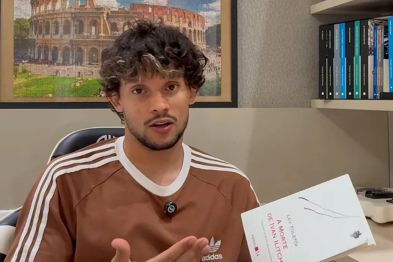 Scarpa impulsiona clássico de Tolstói ao topo das vendas na Amazon