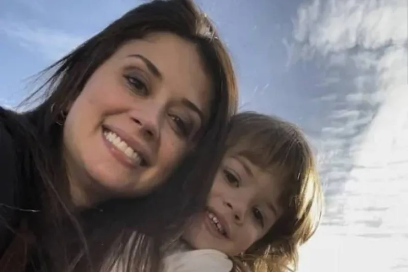 Brasileira mata filha de quatro anos e morre após decisão sobre guarda no Texas