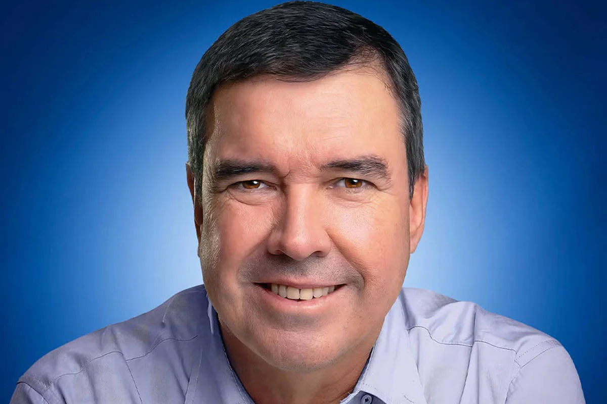 Riedel garante novo mandato ao governo de Mato Grosso do Sul, projeta Datafolha