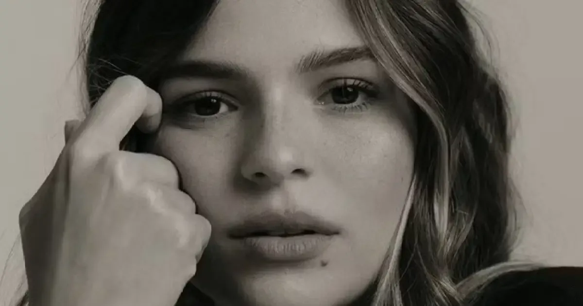 Luana Marquezine mantém teatro e dança ligados à produção visual