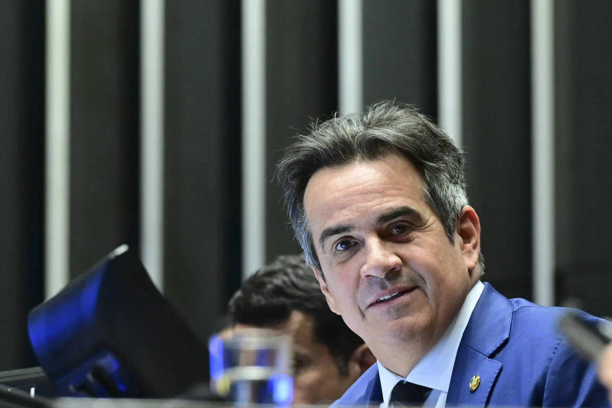 PGR questiona avaliação de terreno oferecido por Ciro Nogueira ao STF