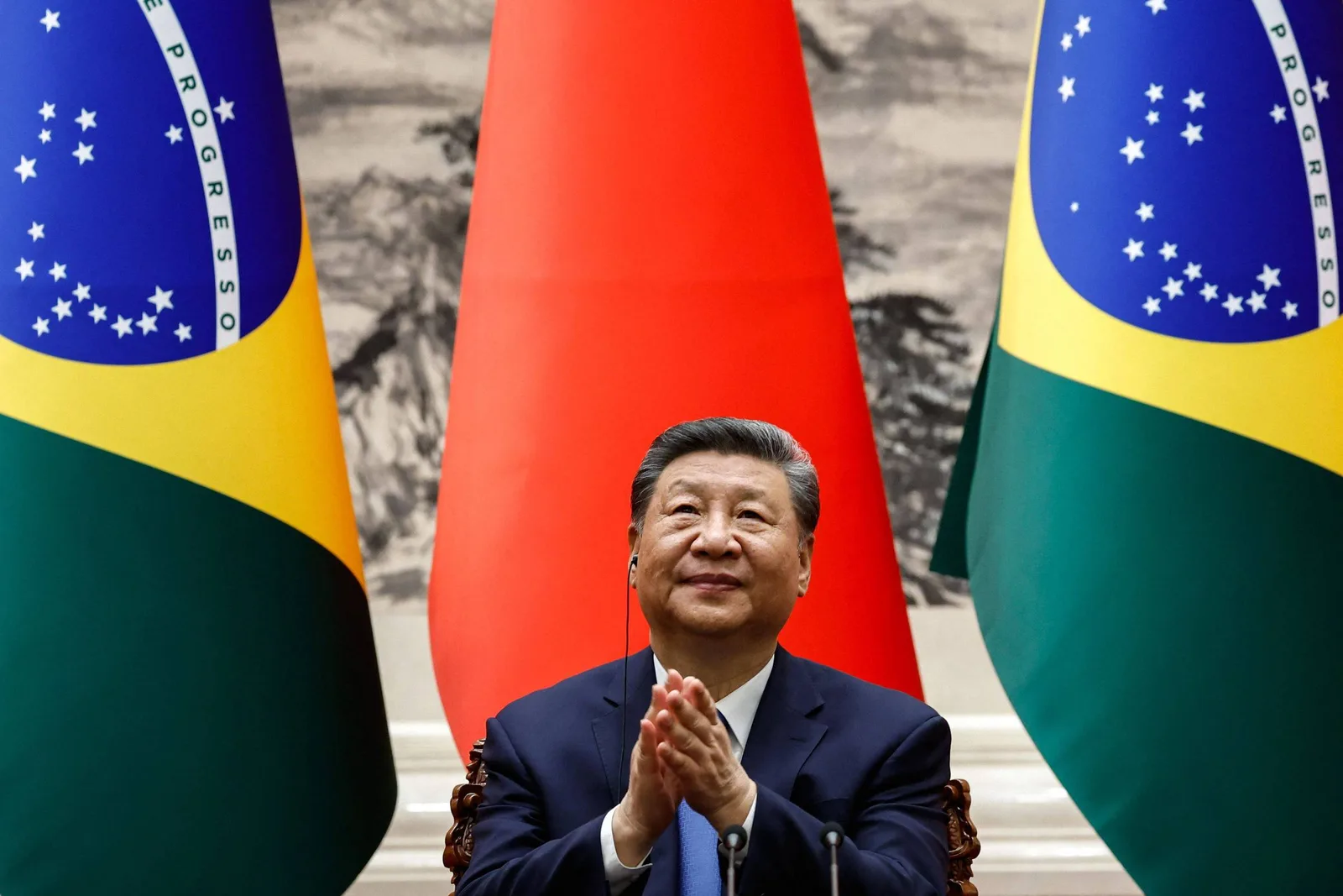 China sinaliza continuidade da parceria com o Brasil em eventual governo de Flávio