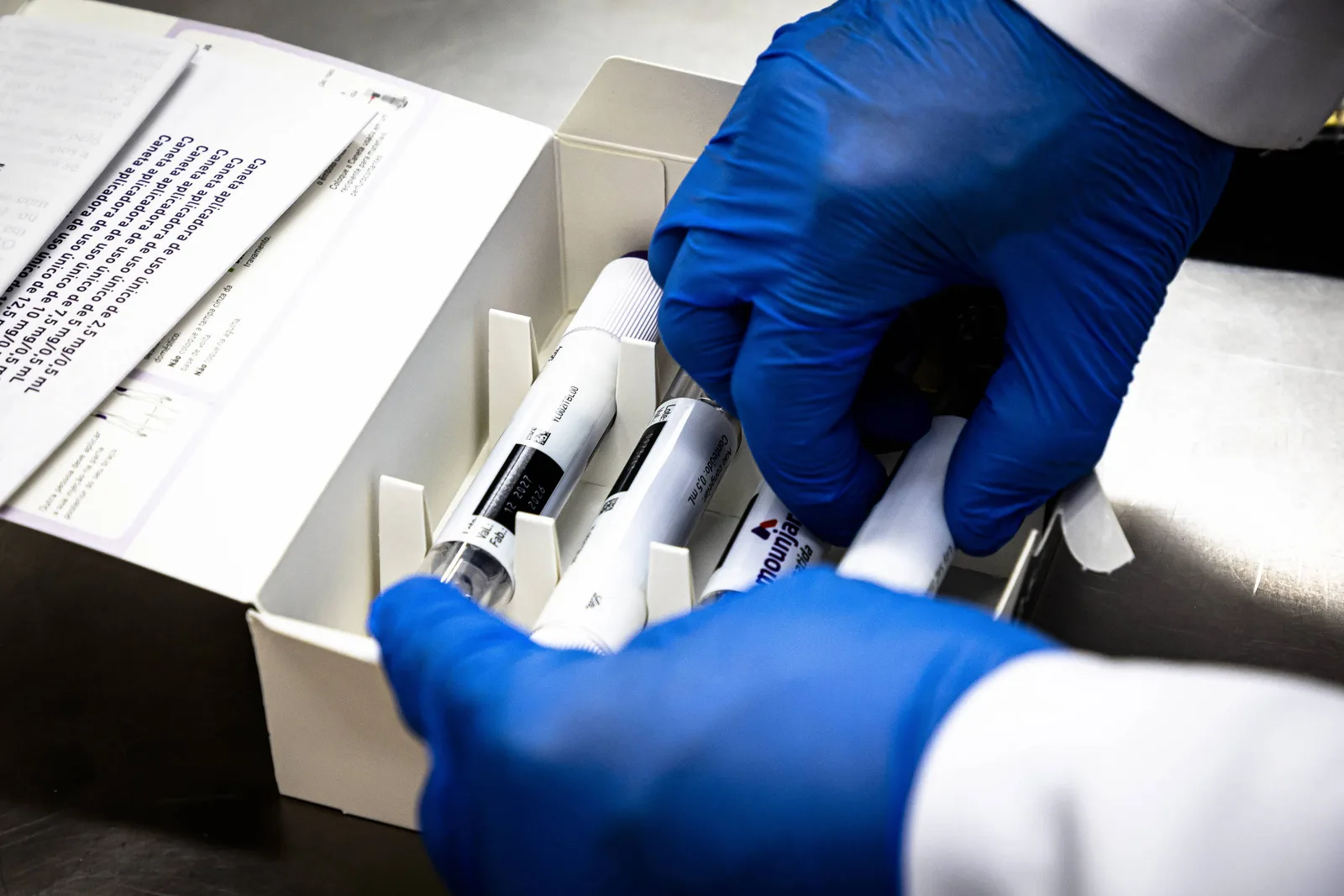 Novas canetas e comprimidos para emagrecer avançam em testes clínicos