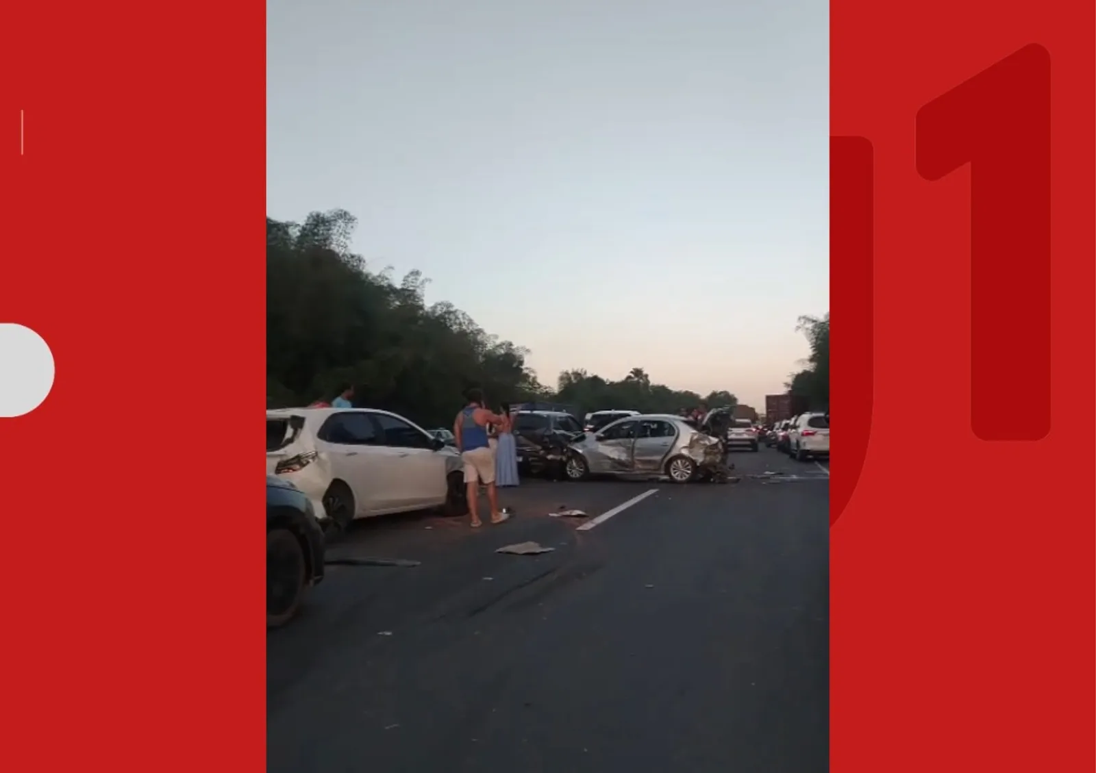 Dois acidentes deixam feridos e afetam trânsito nas BR-324 e BR-116 na Bahia
