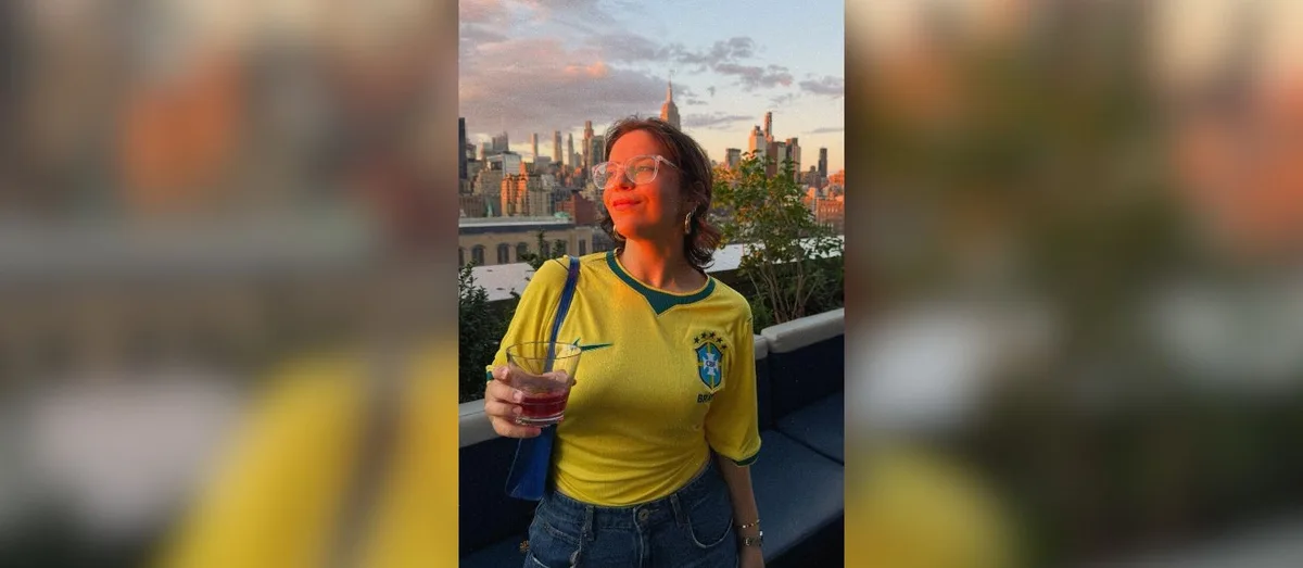 Título eleitoral regularizado permite voto de brasileira em Nova York