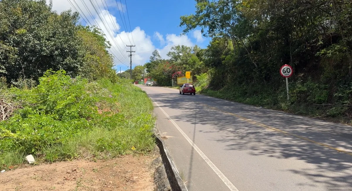 Acidente na PB-018 deixa mulher morta e homem gravemente ferido
