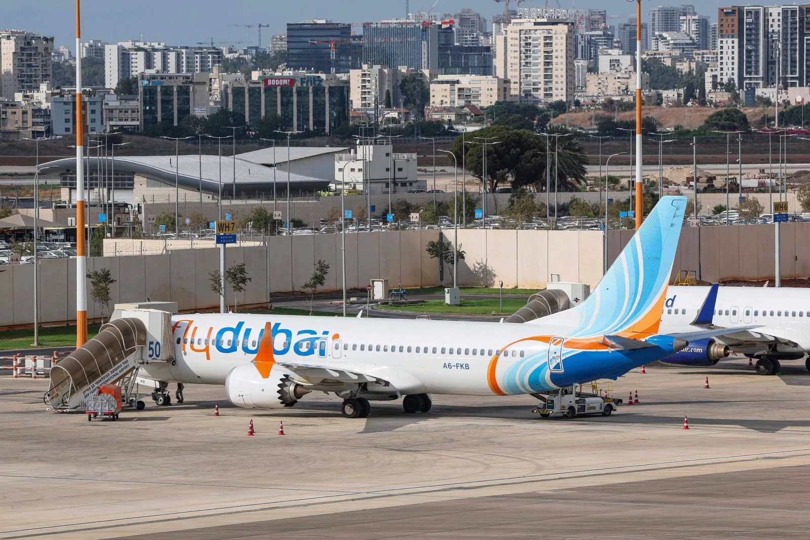 Voo da Flydubai tinha 174 passageiros; caso será analisado nos Emirados