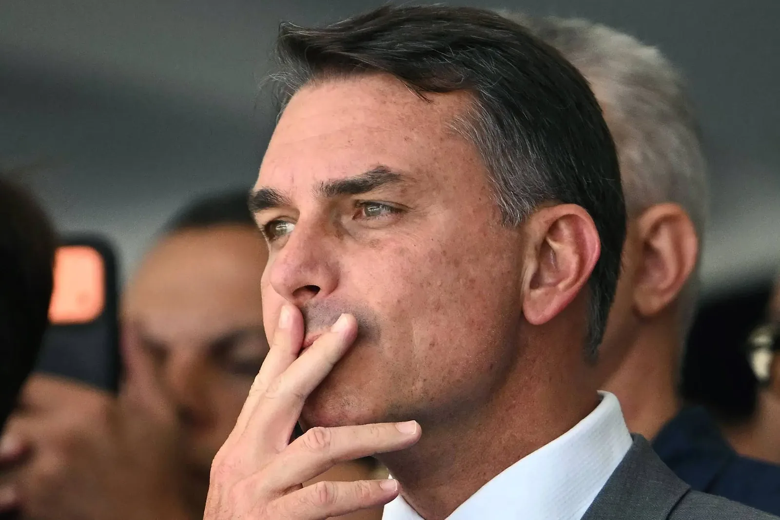 Atuação de Flávio na crise com CNBB foi “desastrosa”, dizem aliados
