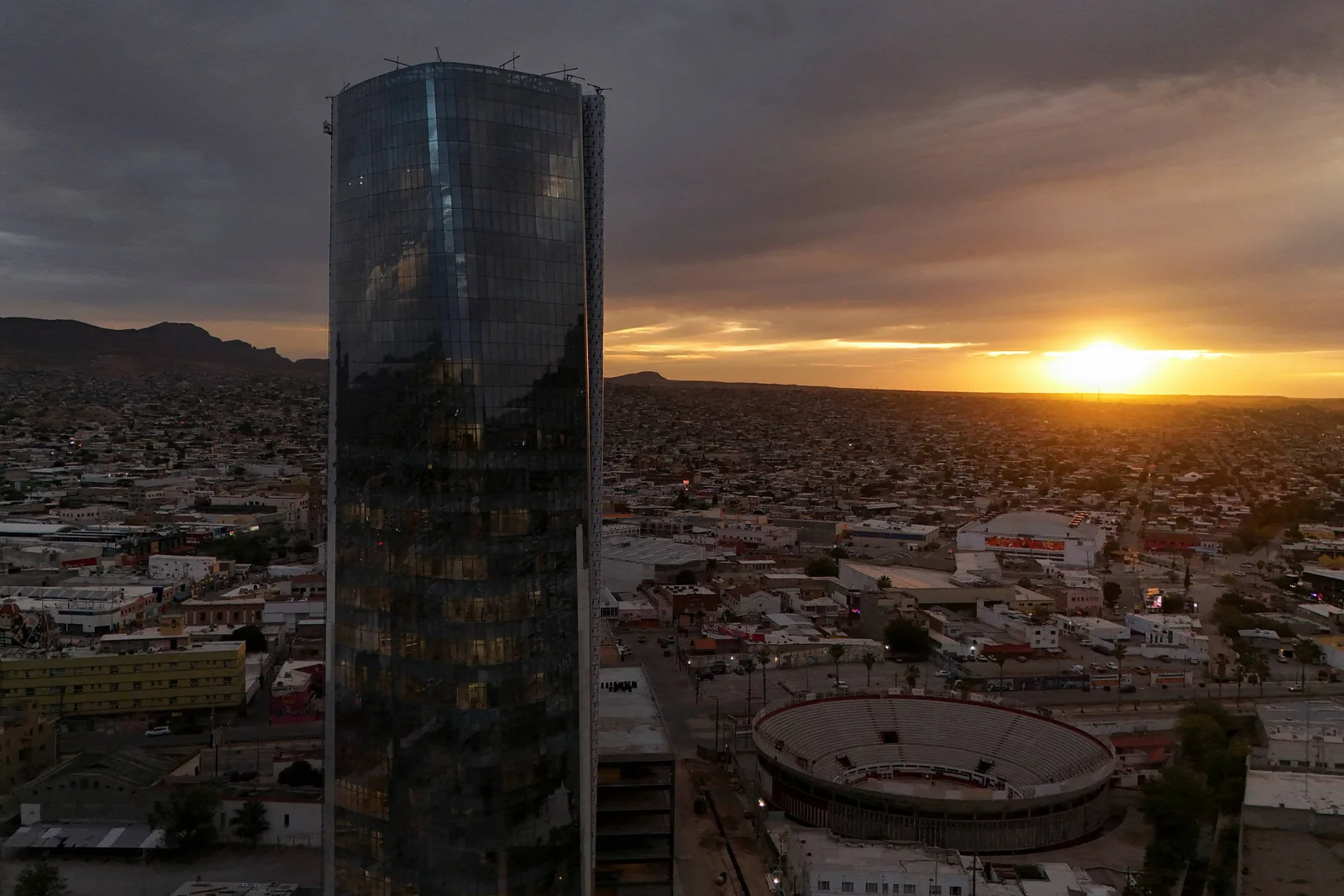 Torre de vigilância em Ciudad Juárez expõe divergências entre México e EUA