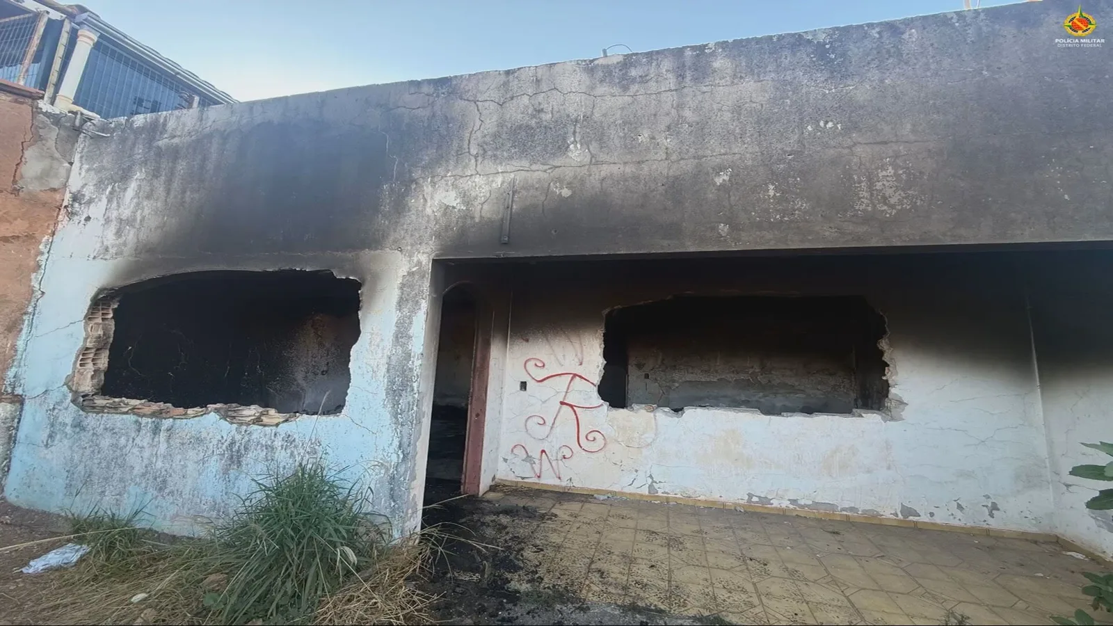 Câmeras contradizem relato de suspeito após incêndio com vítima morta