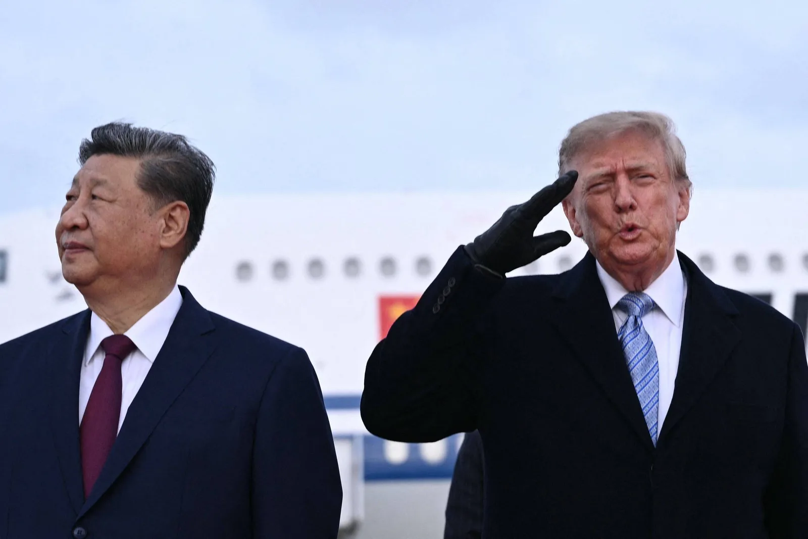 Trump recebe Xi com pompa e transforma visita em vitrine de segundo mandato