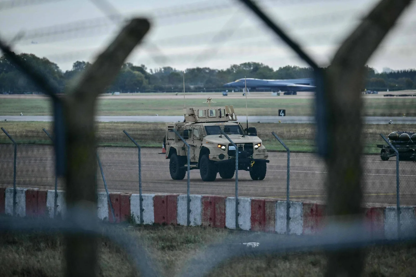 Cinco britânicos são libertados após incidente perto da base de Fairford