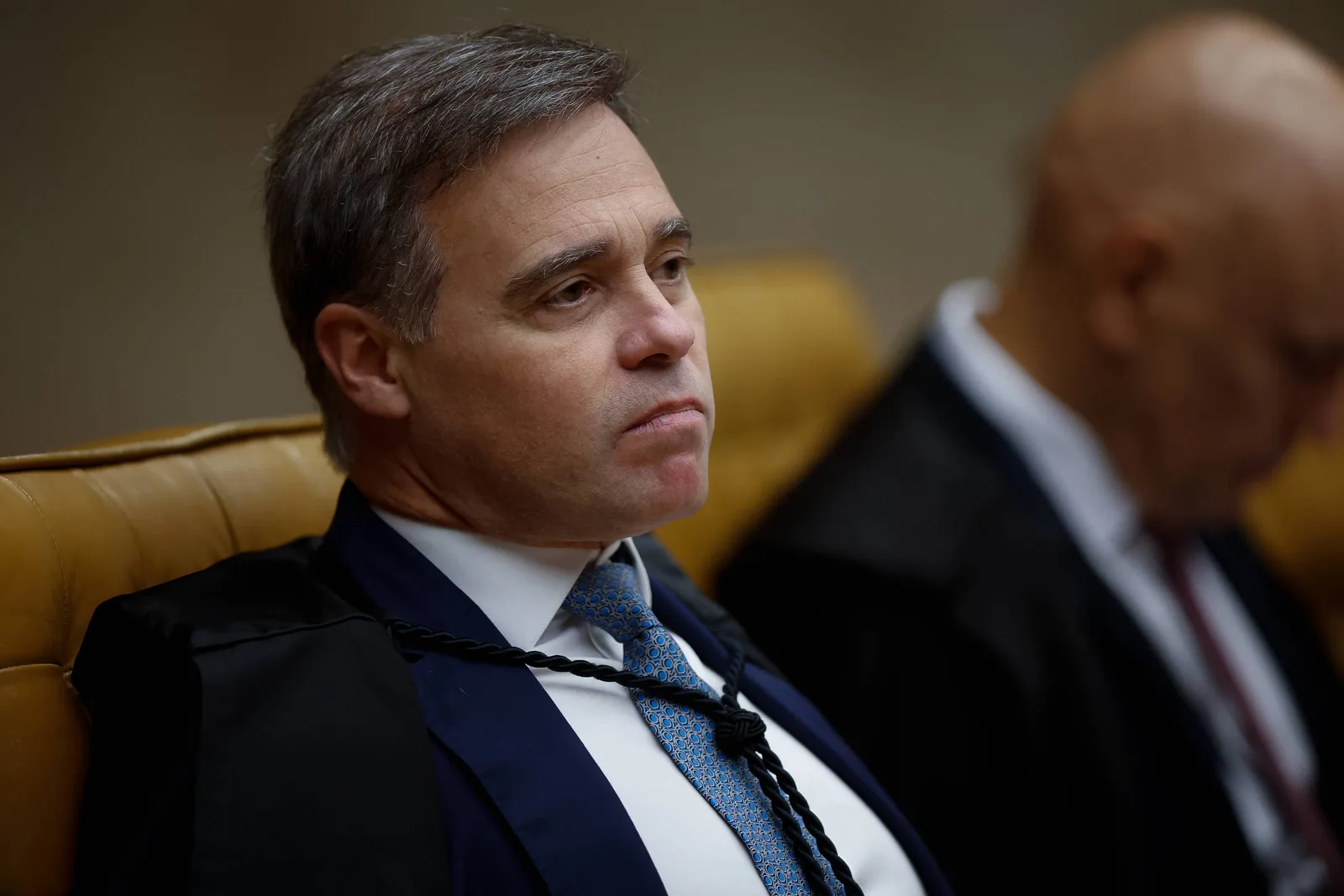 Mendonça afasta diretores da PF e cita irregularidades em relatórios de inteligência