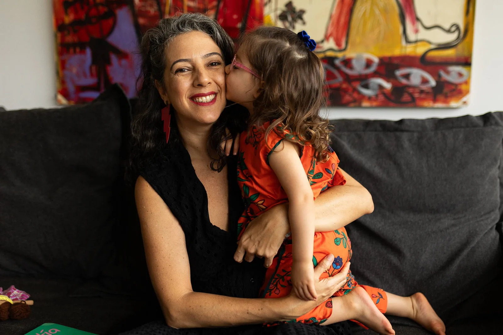 Famílias formadas depois dos 40 lidam com saúde, autonomia e papéis entre irmãos