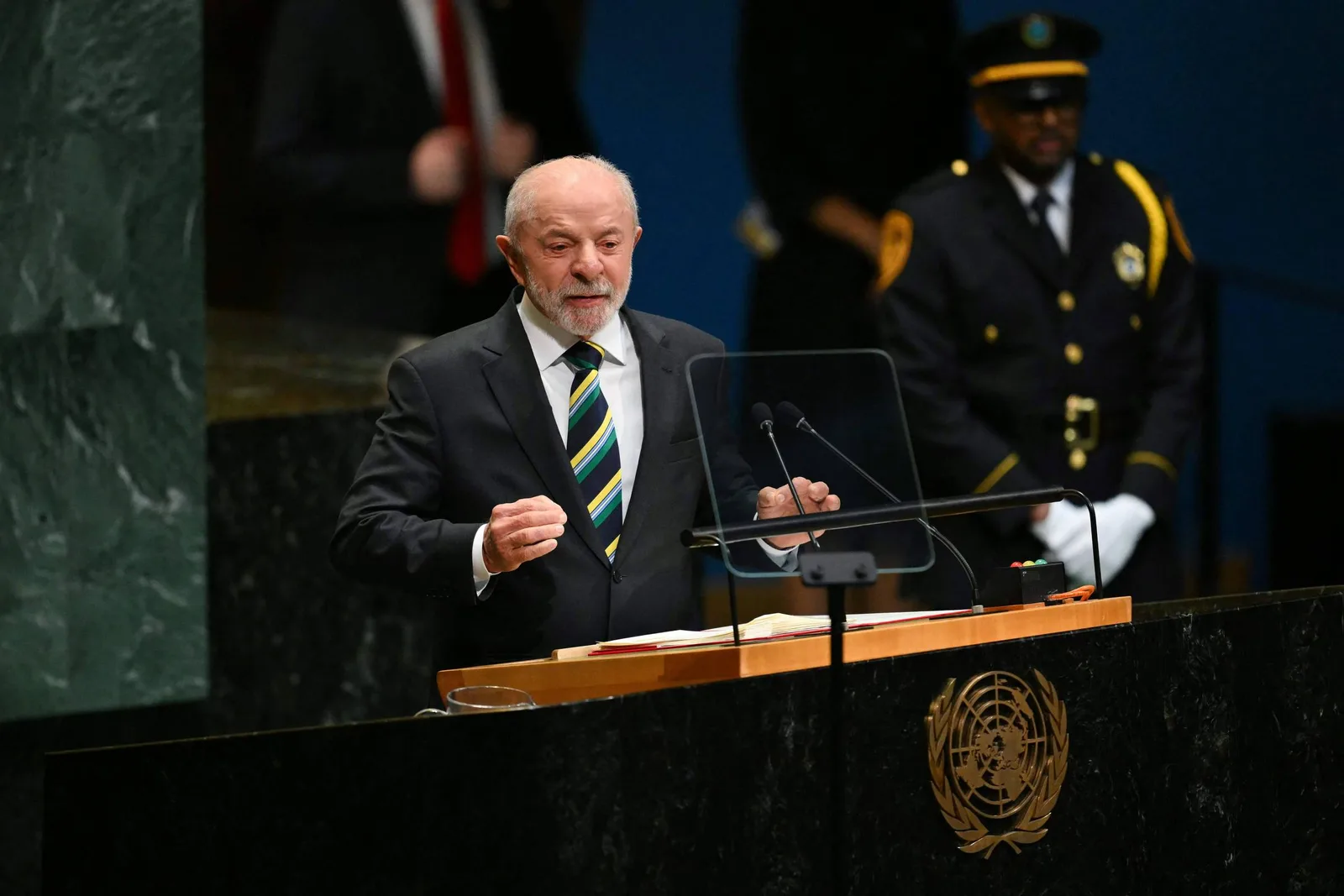 Lula defende soberania e critica sanções, tarifas e vacinas na ONU