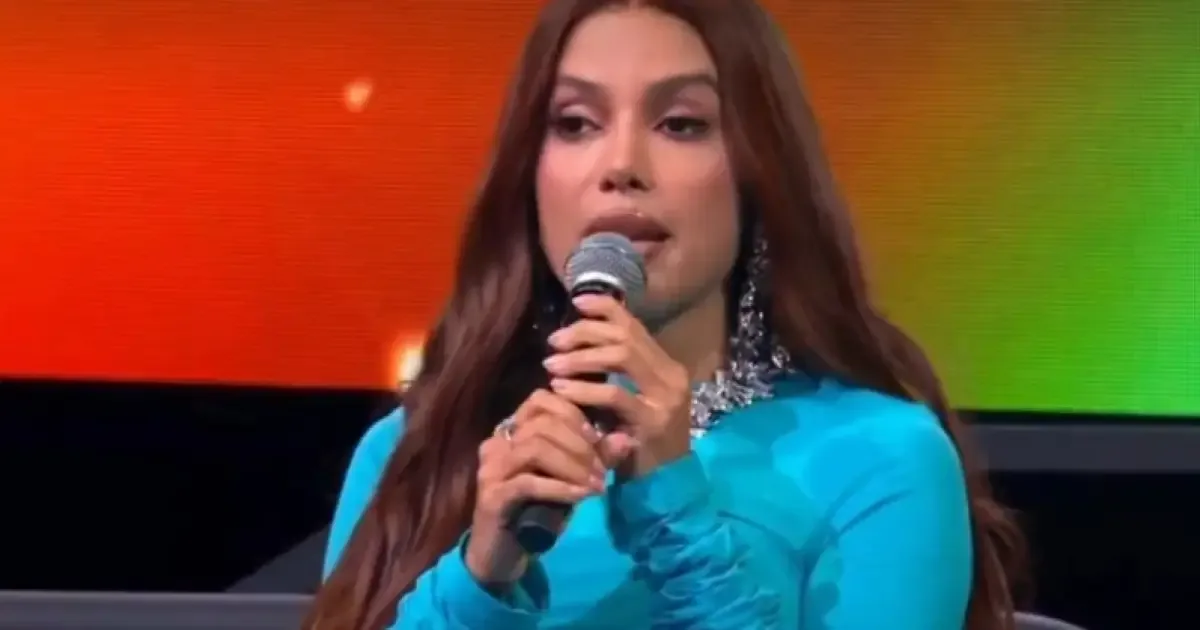 Anitta responde a críticas com ironia durante apresentações no Estrelas da Casa