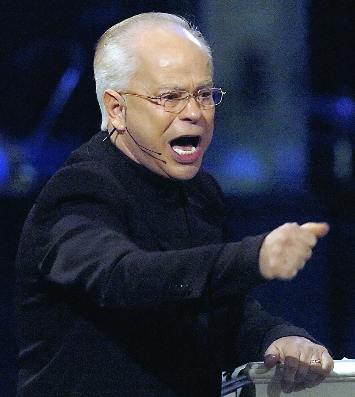 Jim Bakker, nome da televisão cristã, morre aos 86 anos